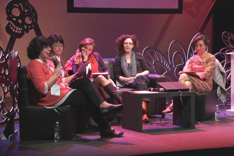 Carla Baredes, Krystyna Libura, Paula Bombara, Maia Fernández Miret y Ana Garralón